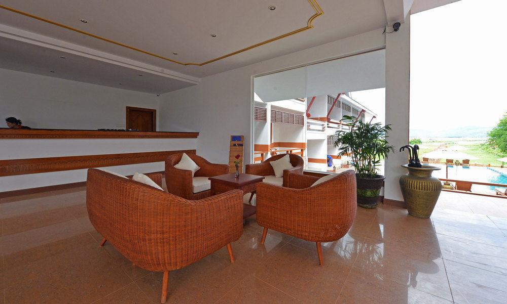 Ananta Inlay Resort Nyaung Shwe Buitenkant foto