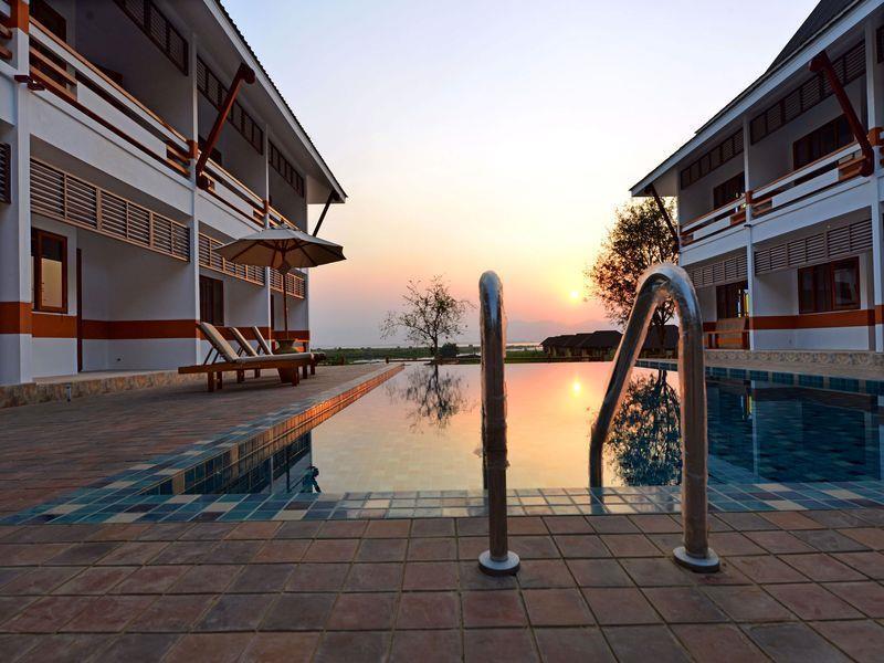Ananta Inlay Resort Nyaung Shwe Buitenkant foto