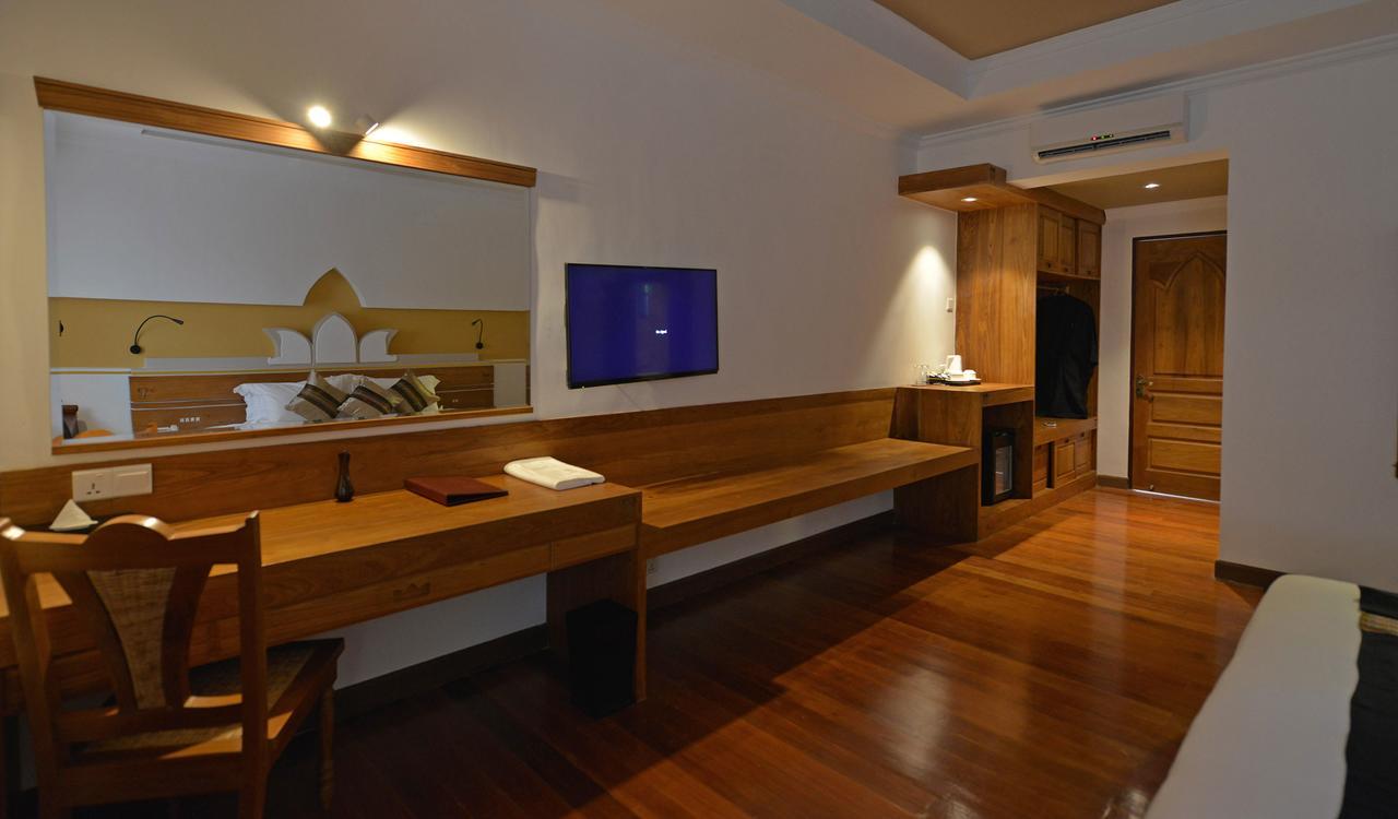 Ananta Inlay Resort Nyaung Shwe Buitenkant foto