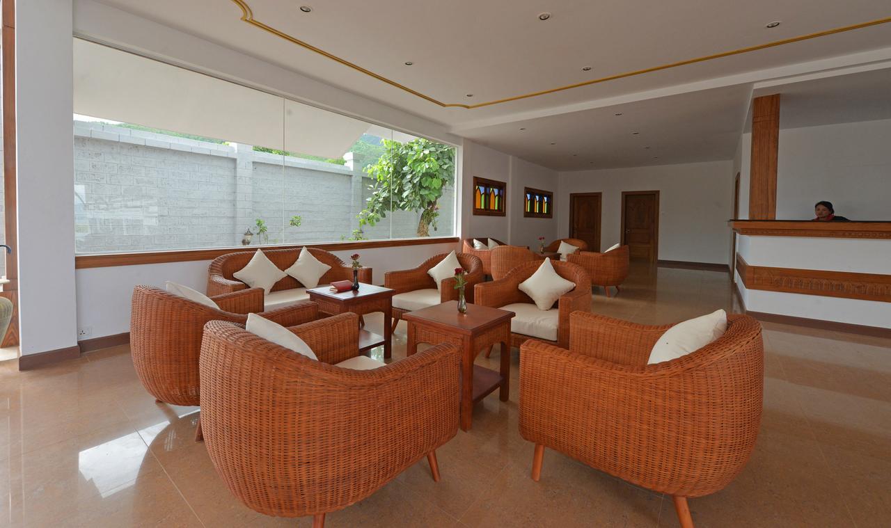 Ananta Inlay Resort Nyaung Shwe Buitenkant foto