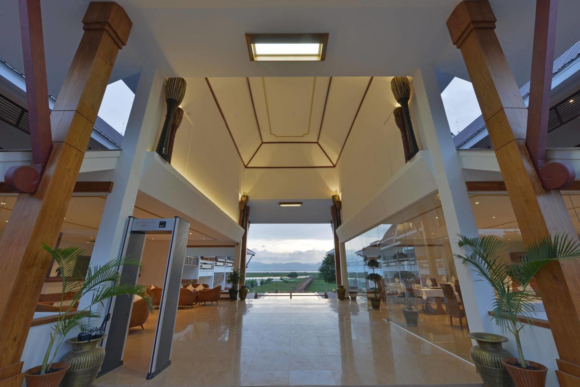 Ananta Inlay Resort Nyaung Shwe Buitenkant foto