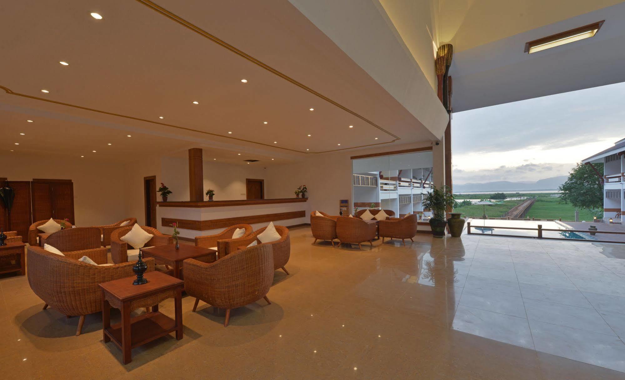 Ananta Inlay Resort Nyaung Shwe Buitenkant foto
